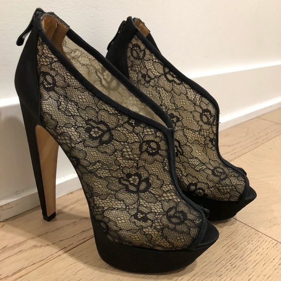 Bebe lace booties heels black satin platform 7 - Picture 2 of 7